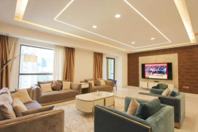 USMANS 5 BEDROOM APARTMENT at JBR WALK RIMAL ON THE BEACH 2750 SFT HUGE